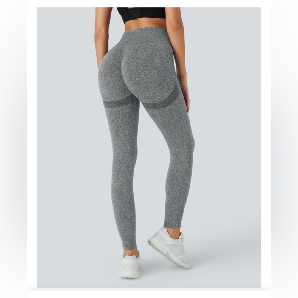 NWOT Halara OneForm Bundle 2 Pairs 7/8 Leggings Small - Picture 8 of 11